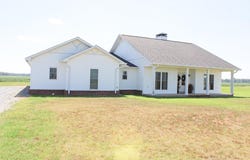 1056 Landing Strip Rd, Roe, AR 72134