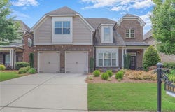6054 Brookhaven Cir, Duluth, GA 30097