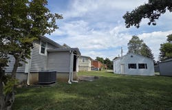 115 Perry St, Bloomfield, KY 40008