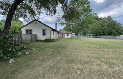 417 John R Street, Clare, MI 48617