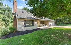 1106 Lakewood Drive, Jackson, MO 63755