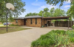 720 W 3rd Street, Watonga, OK 73772