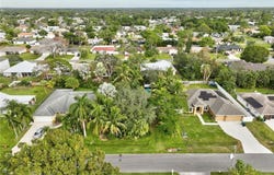 673 SE Damask Avenue, Port St Lucie, FL 34983