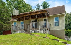 976 Woods Hollow Drive, Radcliff, KY 40160
