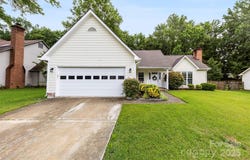 13324 Kintyre Court, Matthews, NC 28105