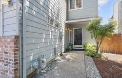 2030 VIRGINIA LN, West Linn, OR 97068