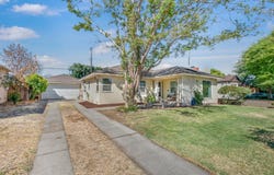 1345 Teilman Avenue N, Fresno, CA 93728