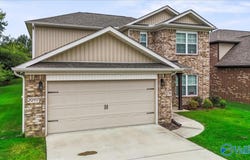 20117 Yarbrough Road, Athens, AL 35613