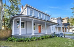 809 E Henry Street, Savannah, GA 31401