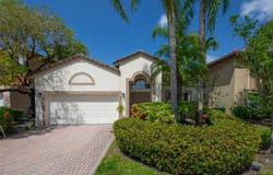 1490 SW 159th Ave, Pembroke Pines, FL 33027