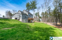 131 Chinaberry Way, KUNKLETOWN, PA 18058