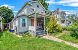 11 Duer St, North Plainfield Boro, NJ 07060-4753