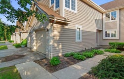 2975 River Birch Dr, Brookfield, WI 53045