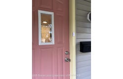 1300 W Maple Street, Lansing, MI 48915