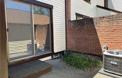 304 Charlesgate Circle, Amherst, NY 14051