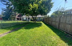 60 S 7TH Street, Lewisburg, PA 17837