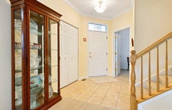 816 Cambridge Drive, Batavia, IL 60510
