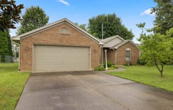 3149  Steeplechase, Owensboro, KY 42303
