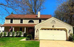 690 Lanark Lane, OH 44077