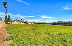 9210 TRAILHEAD, Jurupa Valley, CA 92509