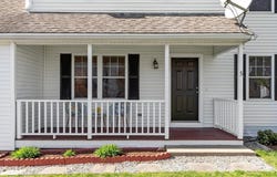 5 Westside Dr, Acton, MA 01720