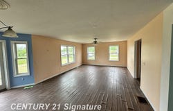 7265 Deweigan, Mount Pleasant, MI 48858