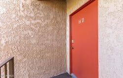 5525 E Thomas Road, Phoenix, AZ 85018