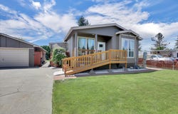 19214 E Buckeye Ave, Greenacres, WA 99027