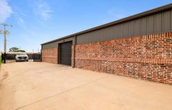 1208 N Industrial Boulevard, Pilot Point, TX 76258