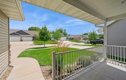 7599 NE Summerset Ave, CedarRapids, IA 52402