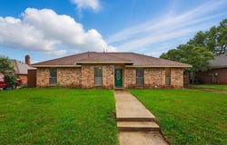 813 Leslie Lane, Coppell, TX 75019