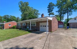 122 Gawain Drive, Newport News, VA 23602