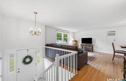 50 Hollow Brook Road, Windsor, CT 06095