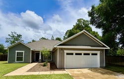 184 Wheat Drive, Crestview, FL 32536