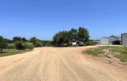 202 W Rio Llano Drive, Llano, TX 78643