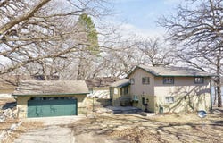 402 15th Street, Spirit Lake, IA 51360