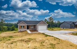123 Fox Hall Dr, Amherst, VA 24521