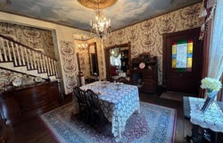 282 Spring  ST, Eureka Springs, AR 72632