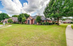 504 Amanda Court, Burleson, TX 76028