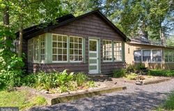 1285 NURSERY ROAD, GREEN LANE, PA 18054