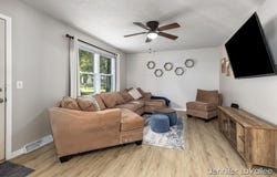 1419 Maplerow Avenue NW, Grand Rapids, MI 49534