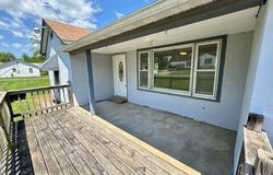 337 W West 1st St Street, Mountain Grove, MO 65711