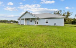 1457 SE 101st St, Trenton, FL 32693