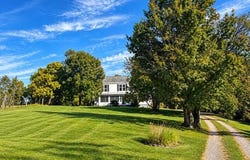 375 White Lick Road, Paint Lick, KY 40461