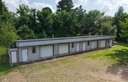 707 Petros Ave Avenue, Mena, AR 71953