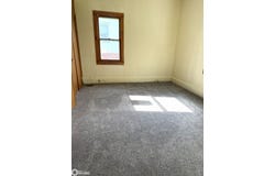 1026 S 11Th Street, Centerville, IA 52544