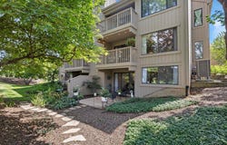 70 Cedar Ridge, Lake Barrington, IL 60010