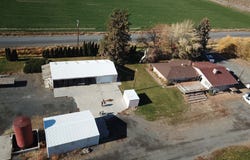 1601 Lateral B Rd, Wapato, WA 98951