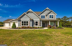 117 Lake, Williamson, GA 30292