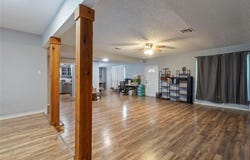 103 S San Jacinto Street, Whitney, TX 76692